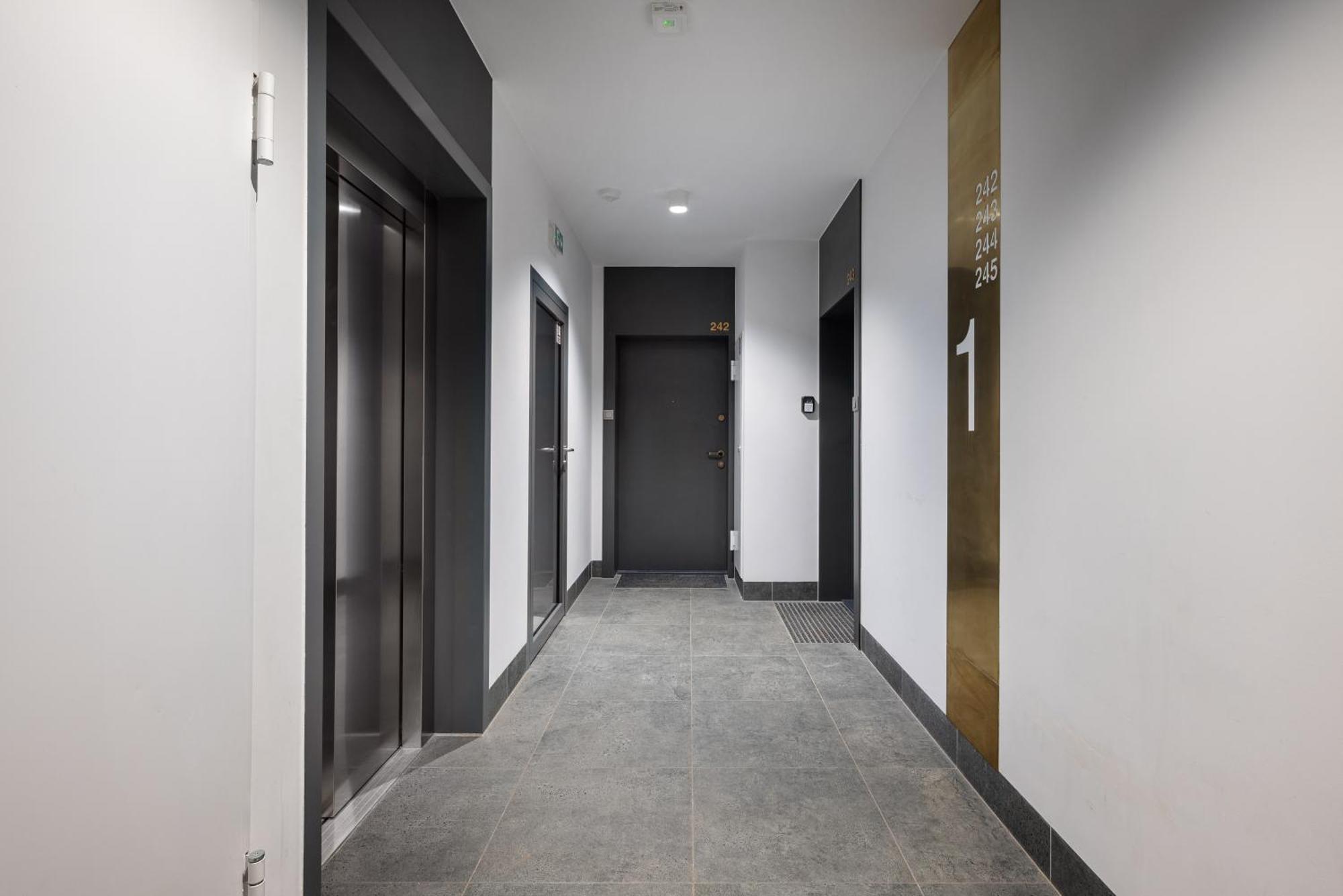 High Wilanow Modern Apartment Варшава Екстер'єр фото